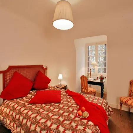 Dependance Du Chateau De Puymartin -